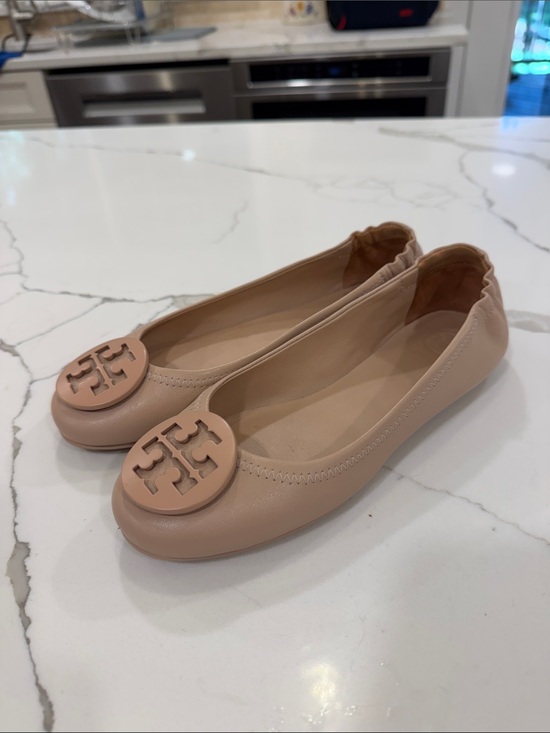 Tory Burch Shoes - Tory Burch Nude Pink Leather Logo Round-Toe Ballet Flats